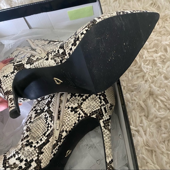 Thalia Sodi Rylie Smakeskin Pointed Toe Stiletto Bootie - Picture 5 of 7